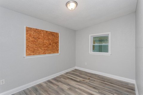 House in Orlando, Florida 4 bedrooms, 94.02 sq.m. № 1639931 - photo 7