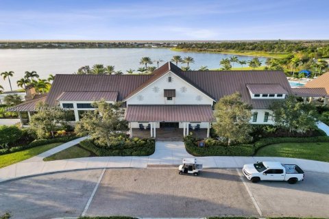 House in Loxahatchee Groves, Florida 3 bedrooms, 173.63 sq.m. № 1993300 - photo 30