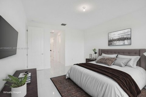 House in Loxahatchee Groves, Florida 3 bedrooms, 173.63 sq.m. № 1993300 - photo 4