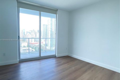 Condo in Miami, Florida, 3 bedrooms  № 1947273 - photo 12