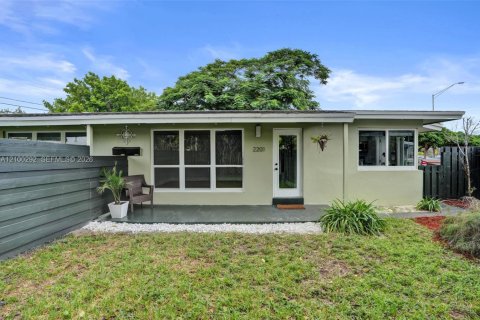 Villa ou maison à louer à Wilton Manors, Floride: 1 chambre, 69.68 m2 № 2400703 - photo 5