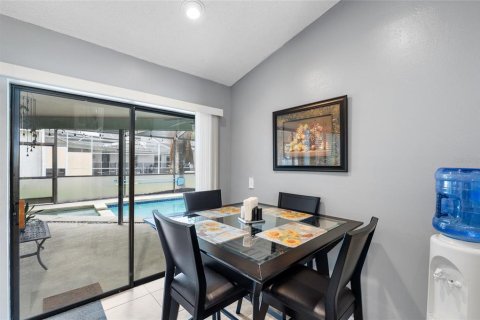 House in Tampa, Florida 4 bedrooms, 192.68 sq.m. № 1774804 - photo 19
