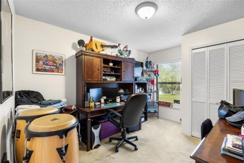 House in Tampa, Florida 4 bedrooms, 192.68 sq.m. № 1774804 - photo 26
