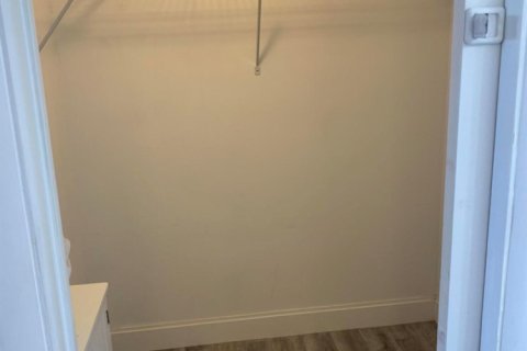 Condo in West Palm Beach, Florida, 2 bedrooms  № 1102386 - photo 1