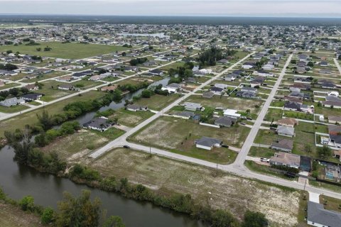 Land in Cape Coral, Florida № 2221203 - photo 17