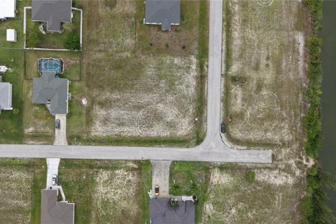 Land in Cape Coral, Florida № 2221203 - photo 18