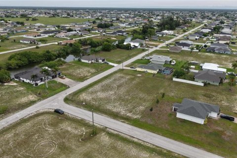 Land in Cape Coral, Florida № 2221203 - photo 10