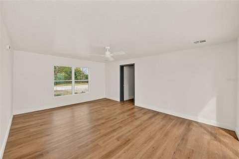 Casa en venta en Clearwater, Florida, 4 dormitorios, 284.93 m2 № 2111841 - foto 16
