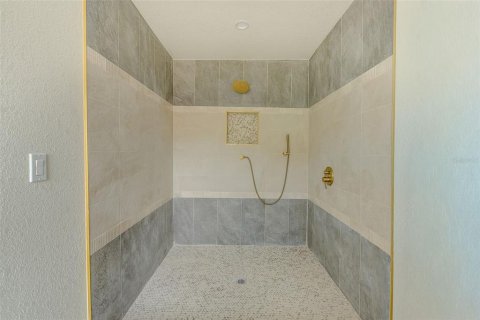 Casa en venta en Clearwater, Florida, 4 dormitorios, 284.93 m2 № 2111841 - foto 30