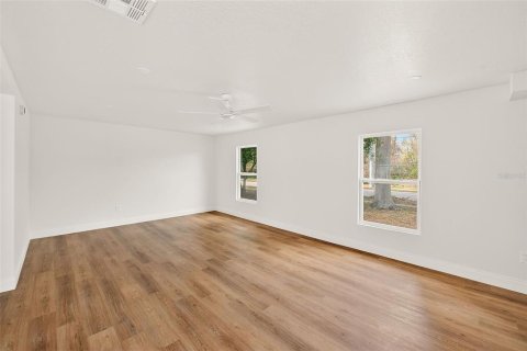 Casa en venta en Clearwater, Florida, 4 dormitorios, 284.93 m2 № 2111841 - foto 15