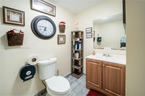 Commercial property in St. Lucie, Florida № 1984804 - photo 28