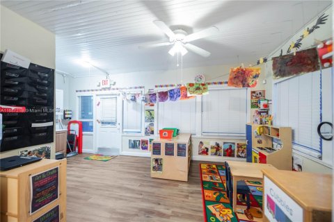 Commercial property in St. Lucie, Florida № 1984804 - photo 20