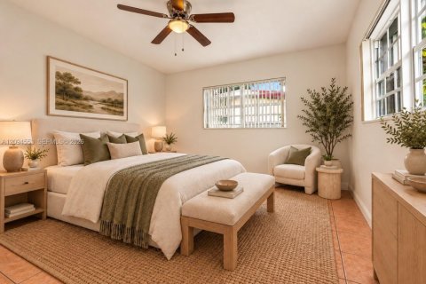 Villa ou maison à louer à North Miami Beach, Floride: 3 chambres, 147.34 m2 № 2390105 - photo 4