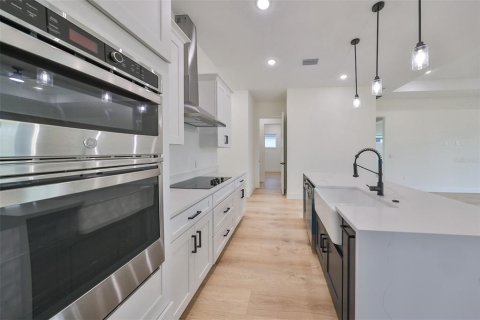 Villa ou maison à vendre à Auburndale, Floride: 4 chambres, 261.61 m2 № 1212113 - photo 21
