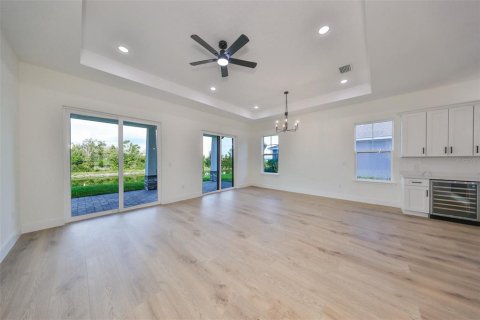 Villa ou maison à vendre à Auburndale, Floride: 4 chambres, 261.61 m2 № 1212113 - photo 14