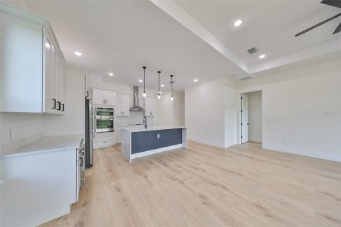 Villa ou maison à vendre à Auburndale, Floride: 4 chambres, 261.61 m2 № 1212113 - photo 18
