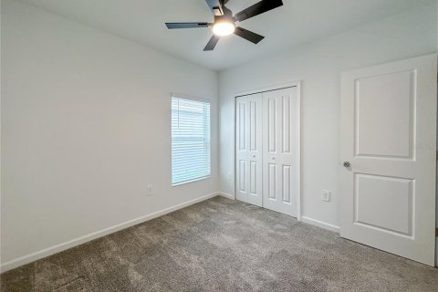 House in Davenport, Florida 4 bedrooms, 180.14 sq.m. № 2383306 - photo 23