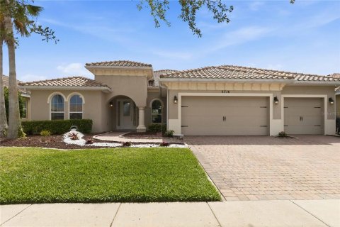 Casa en Kissimmee, Florida 4 dormitorios, 255.48 m2 № 2157388