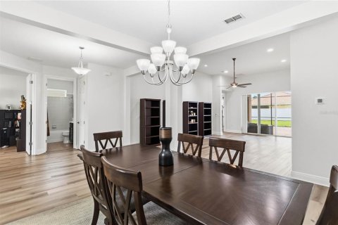 Casa en venta en Kissimmee, Florida, 4 dormitorios, 255.48 m2 № 2157388 - foto 11