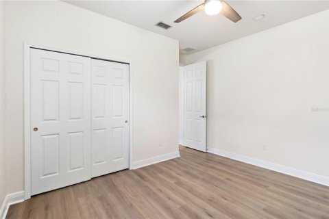 Casa en venta en Kissimmee, Florida, 4 dormitorios, 255.48 m2 № 2157388 - foto 25