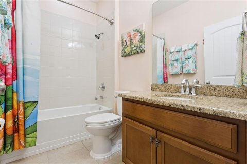 Villa ou maison à vendre à Deltona, Floride: 4 chambres, 218.51 m2 № 2358311 - photo 30