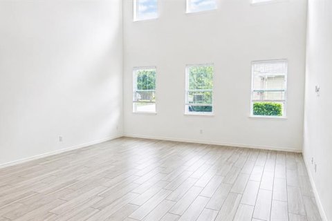 Villa ou maison à louer à Winter Garden, Floride: 5 chambres, 302.68 m2 № 2349244 - photo 3