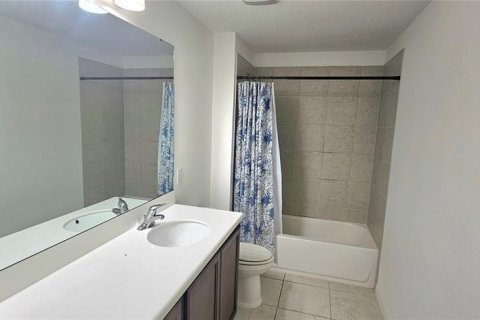 Villa ou maison à louer à Winter Garden, Floride: 5 chambres, 302.68 m2 № 2349244 - photo 27