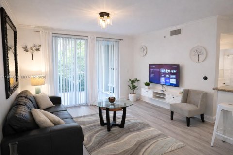 Condominio en venta en Sunny Isles Beach, Florida, 3 dormitorios, 117.43 m2 № 2031871 - foto 2