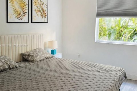 Condominio en venta en Sunny Isles Beach, Florida, 3 dormitorios, 117.43 m2 № 2031871 - foto 12