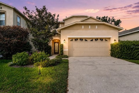 Villa ou maison à vendre à Wesley Chapel, Floride: 3 chambres, 234.76 m2 № 2151412 - photo 4