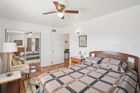 Casa en venta en Saint Petersburg, Florida, 2 dormitorios, 84.73 m2 № 1914153 - foto 14