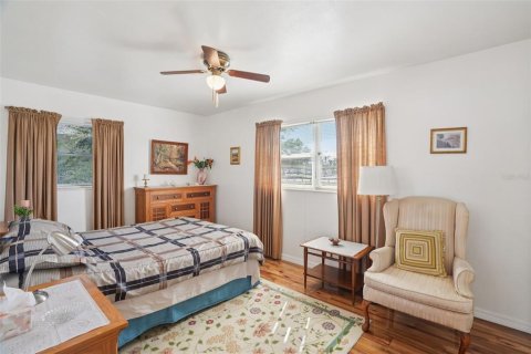 House in Saint Petersburg, Florida 2 bedrooms, 84.73 sq.m. № 1914153 - photo 13