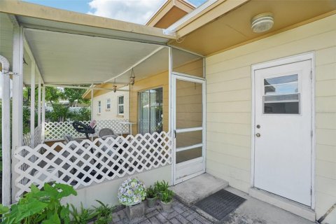 Casa en venta en Saint Petersburg, Florida, 2 dormitorios, 84.73 m2 № 1914153 - foto 23