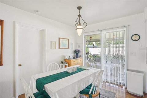 Casa en venta en Saint Petersburg, Florida, 2 dormitorios, 84.73 m2 № 1914153 - foto 7