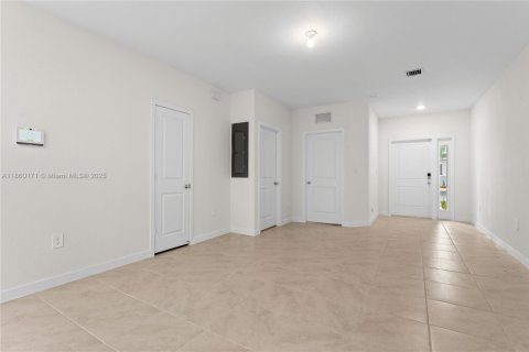 Adosado en alquiler en Florida City, Florida, 3 dormitorios, 128.21 m2 № 1887720 - foto 8