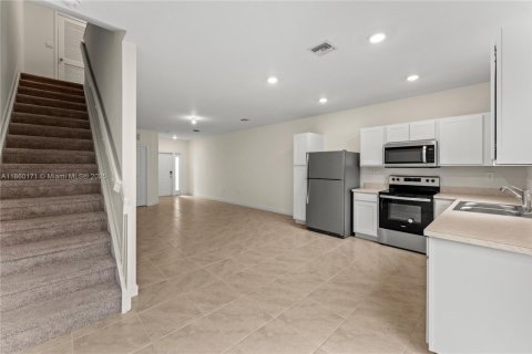 Adosado en alquiler en Florida City, Florida, 3 dormitorios, 128.21 m2 № 1887720 - foto 5