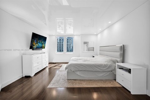 Copropriété à vendre à Miami Beach, Floride: 1 chambre, 81.75 m2 № 2046087 - photo 15