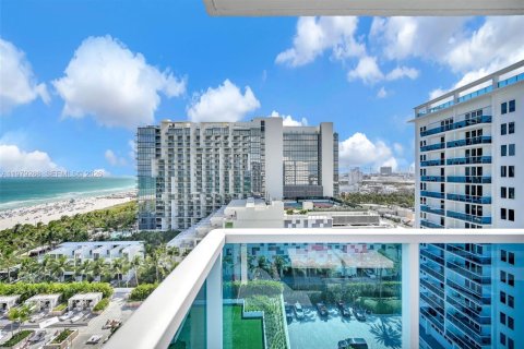 Condo à Miami Beach, Floride, 1 chambre  № 2046087