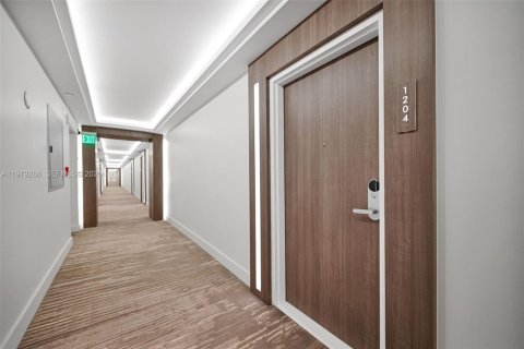 Copropriété à vendre à Miami Beach, Floride: 1 chambre, 81.75 m2 № 2046087 - photo 3