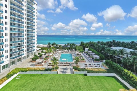 Copropriété à vendre à Miami Beach, Floride: 1 chambre, 81.75 m2 № 2046087 - photo 2