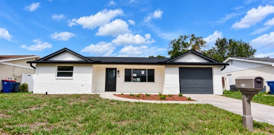 Villa ou maison à Port Richey, Floride 2 chambres, 129.04 m2 № 2408762