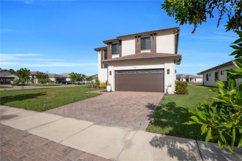 Villa ou maison à vendre à Ave Maria, Floride: 4 chambres, 294.22 m2 № 2009334 - photo 3