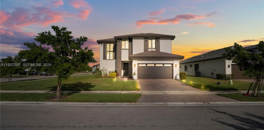 Villa ou maison à Ave Maria, Floride 4 chambres, 294.22 m2 № 2009334