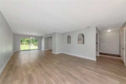 Condo in Sarasota, Florida, 4 bedrooms  № 1840366 - photo 12