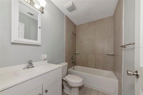 Condo in Sarasota, Florida, 4 bedrooms  № 1840366 - photo 20