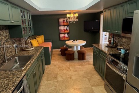 Купить кондоминиум в Майами, Флорида 2 спальни, 181.16м2, № 2028333 - фото 4