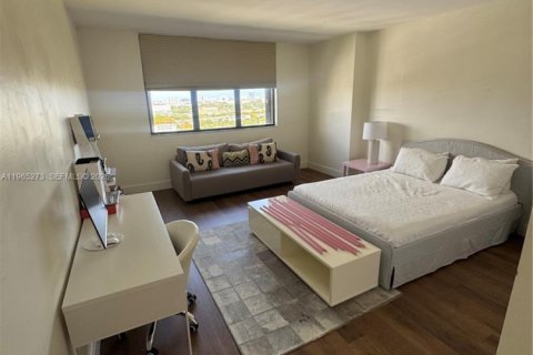 Купить кондоминиум в Майами, Флорида 2 спальни, 181.16м2, № 2028333 - фото 25