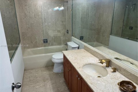 Купить кондоминиум в Майами, Флорида 2 спальни, 181.16м2, № 2028333 - фото 26