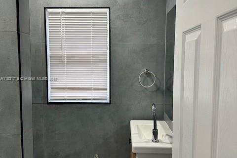 Villa ou maison à vendre à Dania Beach, Floride: 6 chambres, 251.02 m2 № 2015893 - photo 12