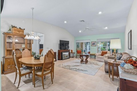 Villa ou maison à vendre à The Villages, Floride: 3 chambres, 165.83 m2 № 2329619 - photo 26